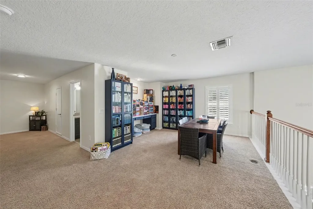 1310 Oxbridge Drive Lutz FL 33549