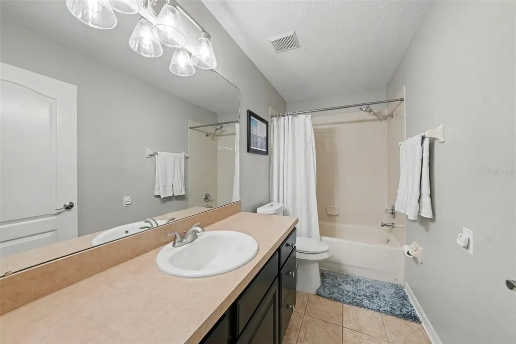 1310 Oxbridge Drive Lutz FL 33549