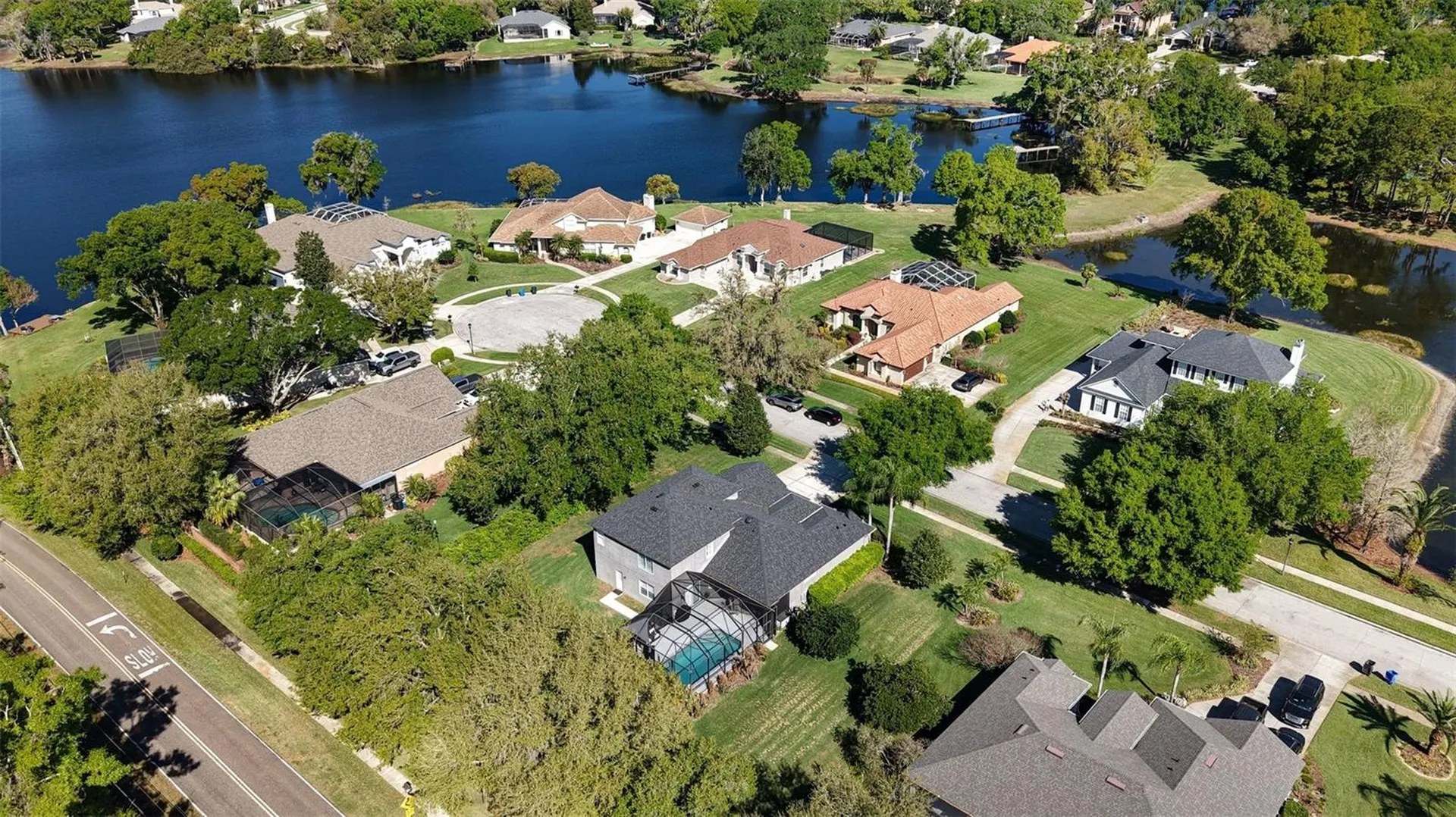 1310 Oxbridge Drive Lutz FL 33549