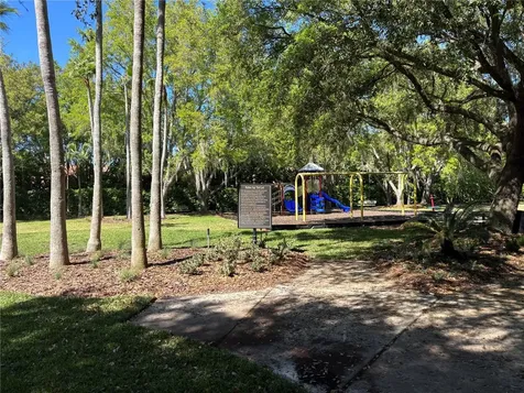 1310 Oxbridge Drive Lutz FL 33549