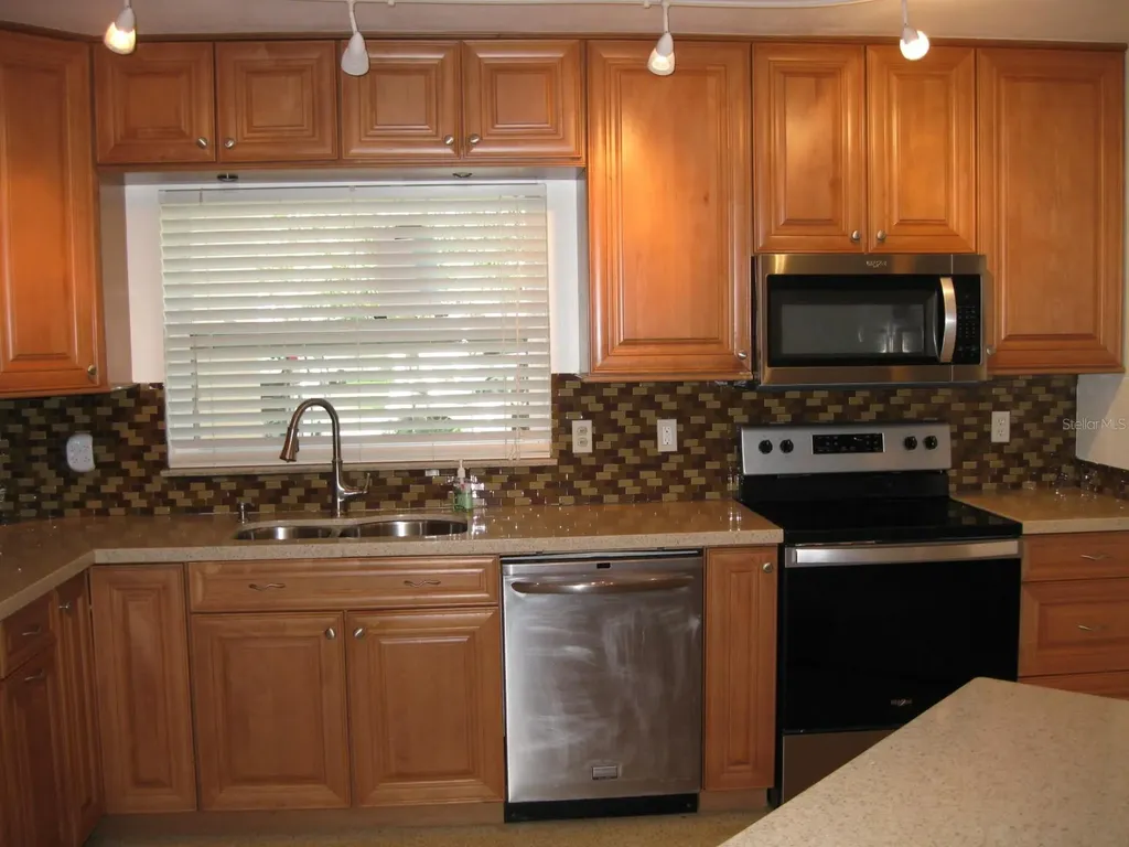 1479 Ruth Road Dunedin FL 34698