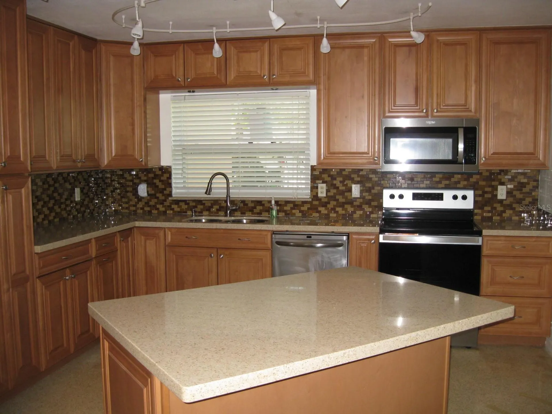 1479 Ruth Road Dunedin FL 34698