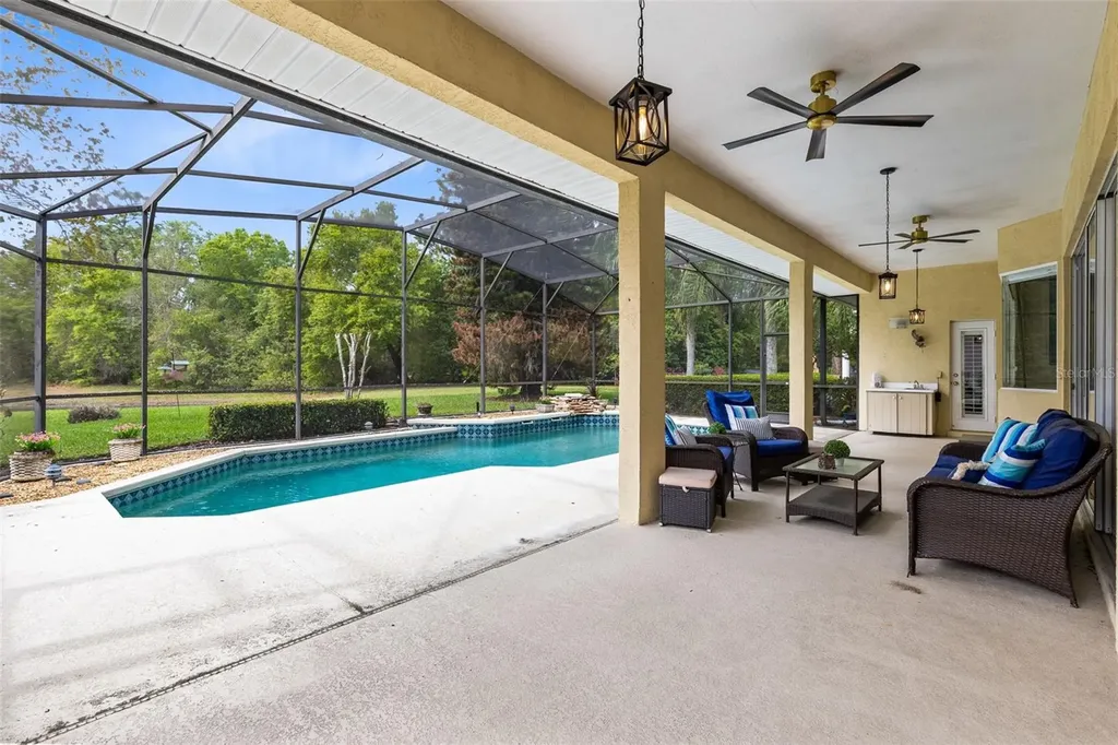 8656 Glyborne Court Orlando FL 32825