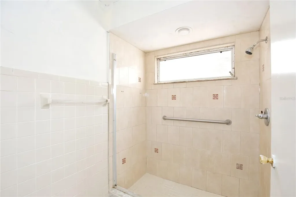 150 Seabreeze Circle Kissimmee FL 34743