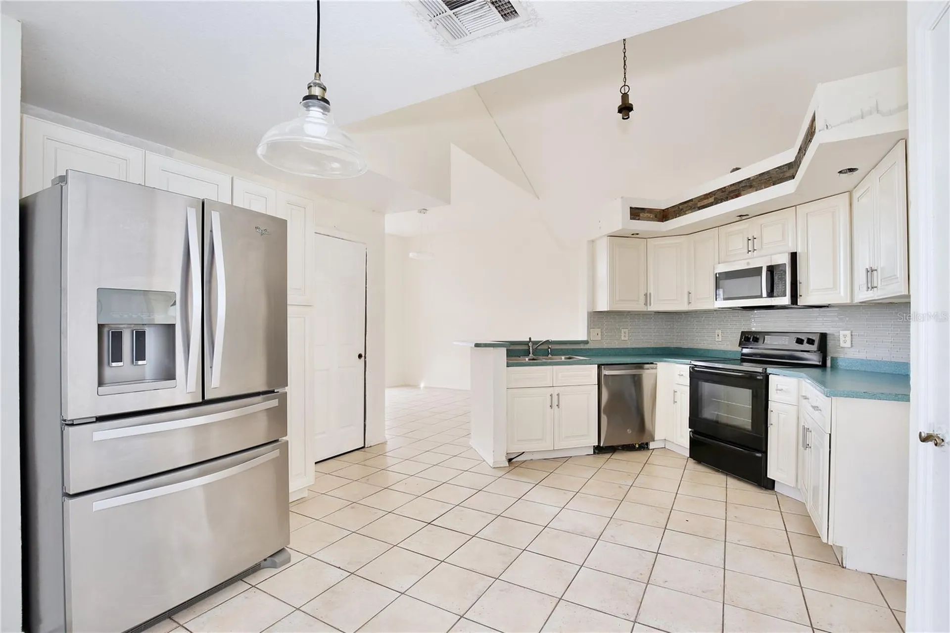 150 Seabreeze Circle Kissimmee FL 34743