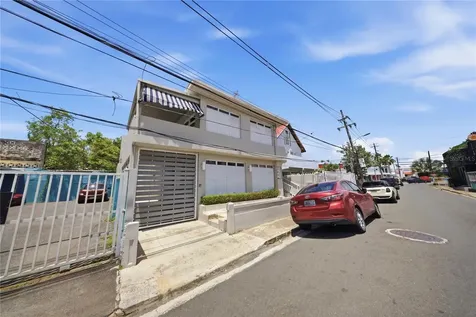 56 Maria Moczo San Juan PR 00911