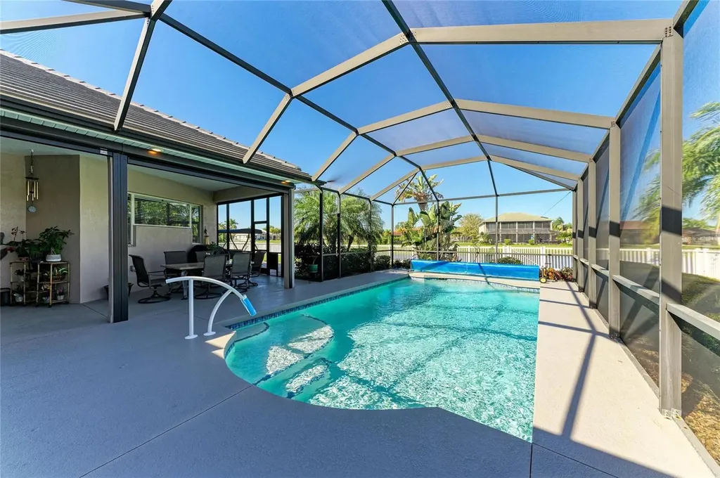 270 Petrel Trail Bradenton FL 34212