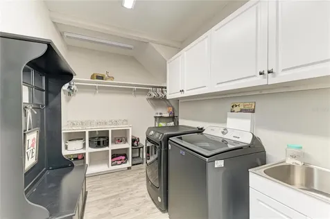 270 Petrel Trail Bradenton FL 34212