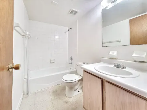 2360 SW Archer Road Gainesville FL 32608