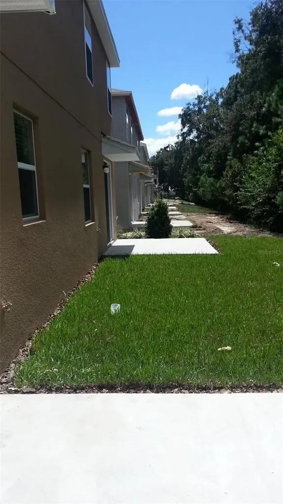 1404 Scarlet Oak Loop Winter Garden FL 34787