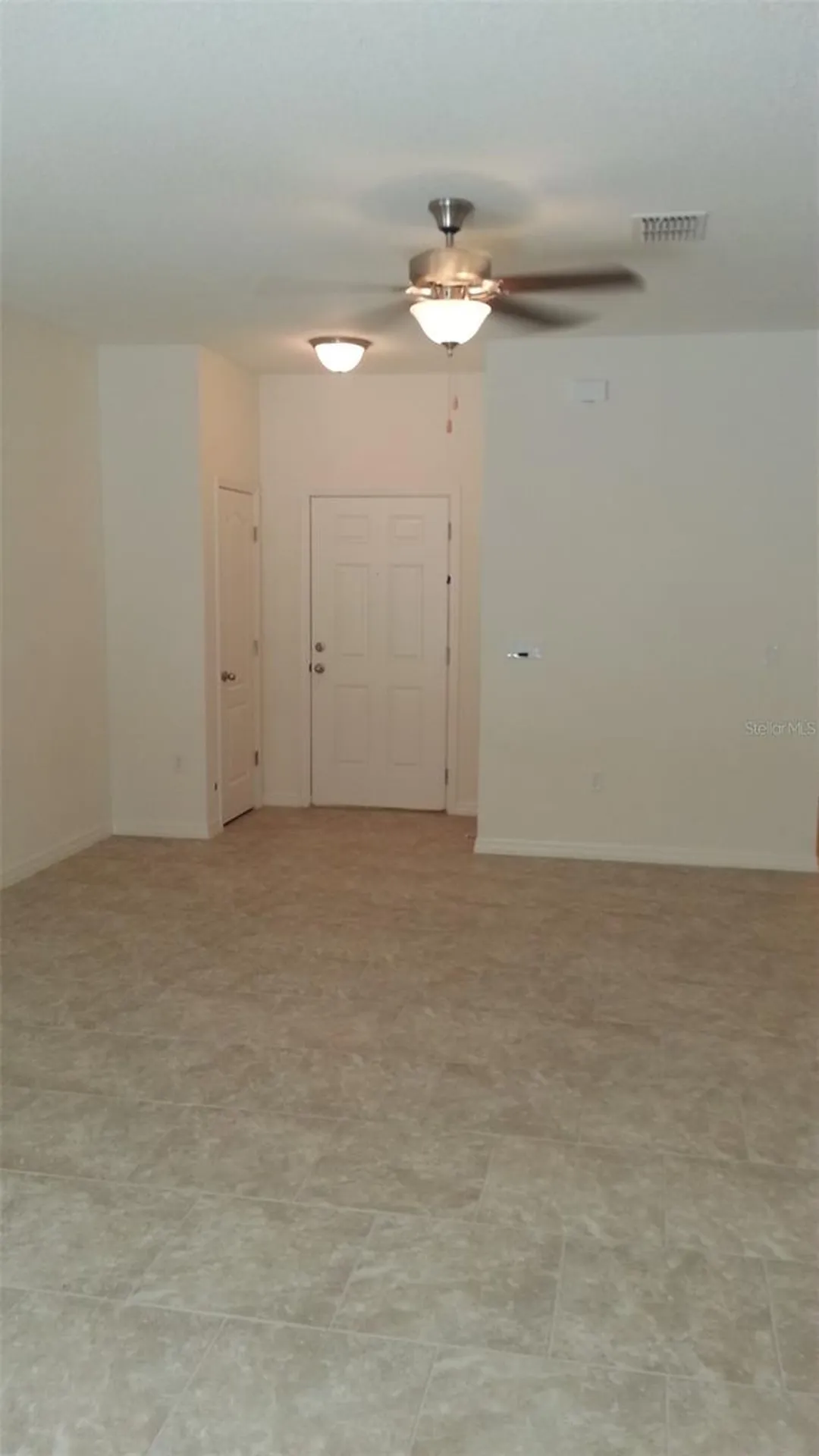 1404 Scarlet Oak Loop Winter Garden FL 34787
