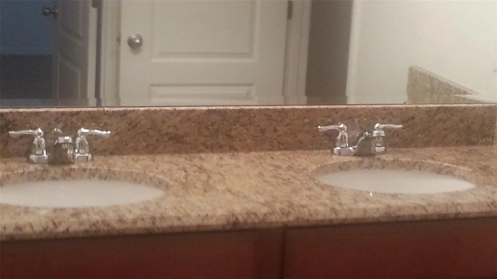1404 Scarlet Oak Loop Winter Garden FL 34787