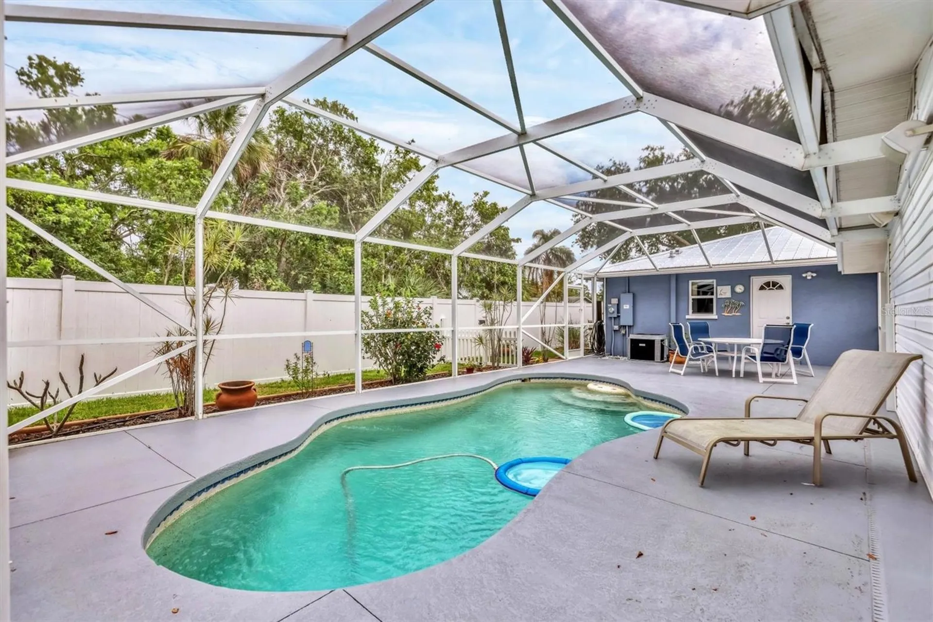 2715 52nd Avenue Terrace W Bradenton FL 34207