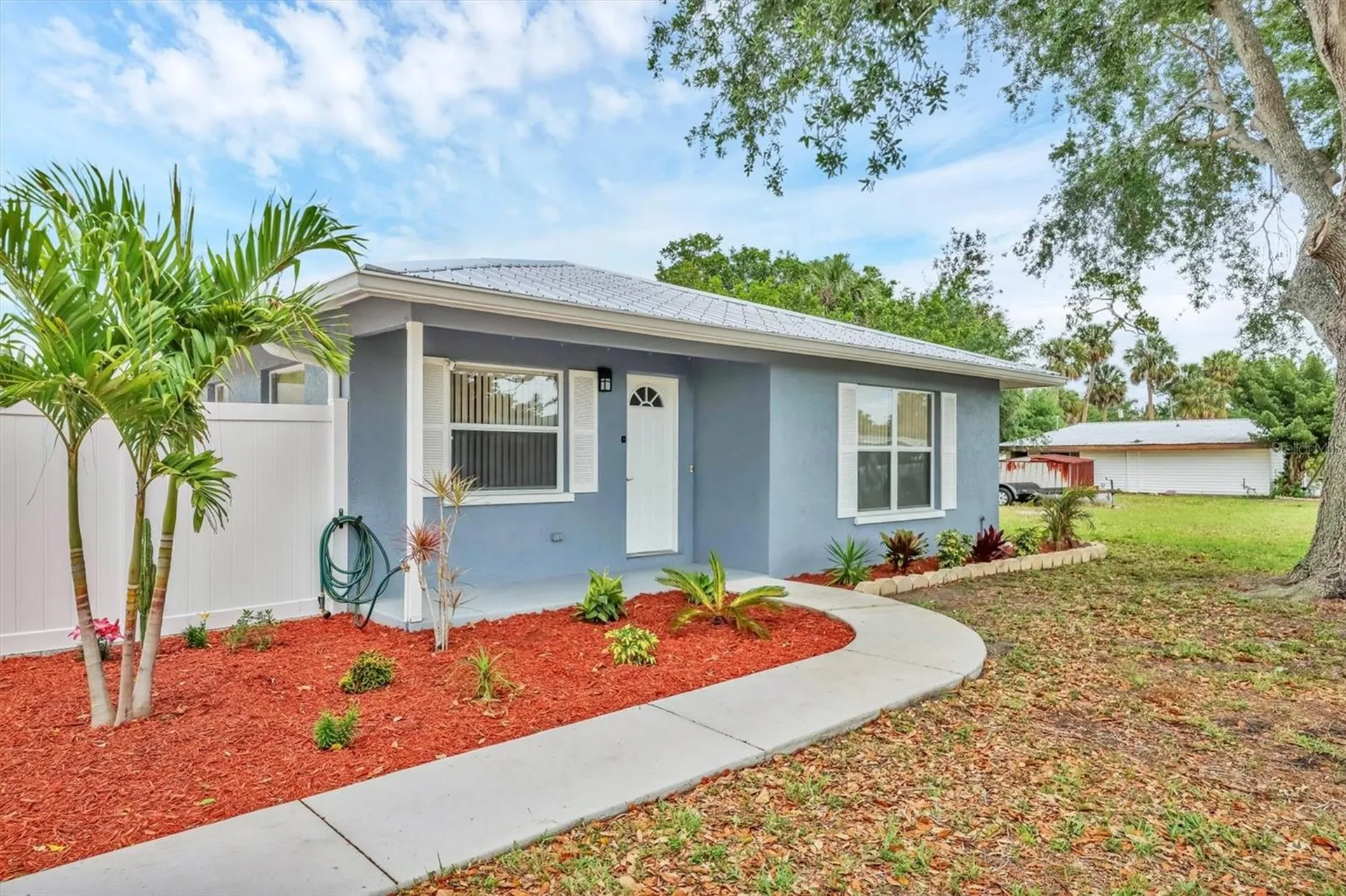 2715 52nd Avenue Terrace W Bradenton FL 34207