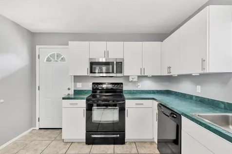 2715 52nd Avenue Terrace W Bradenton FL 34207