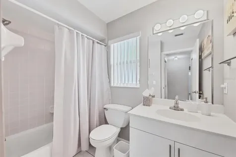 2715 52nd Avenue Terrace W Bradenton FL 34207
