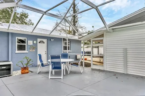 2715 52nd Avenue Terrace W Bradenton FL 34207
