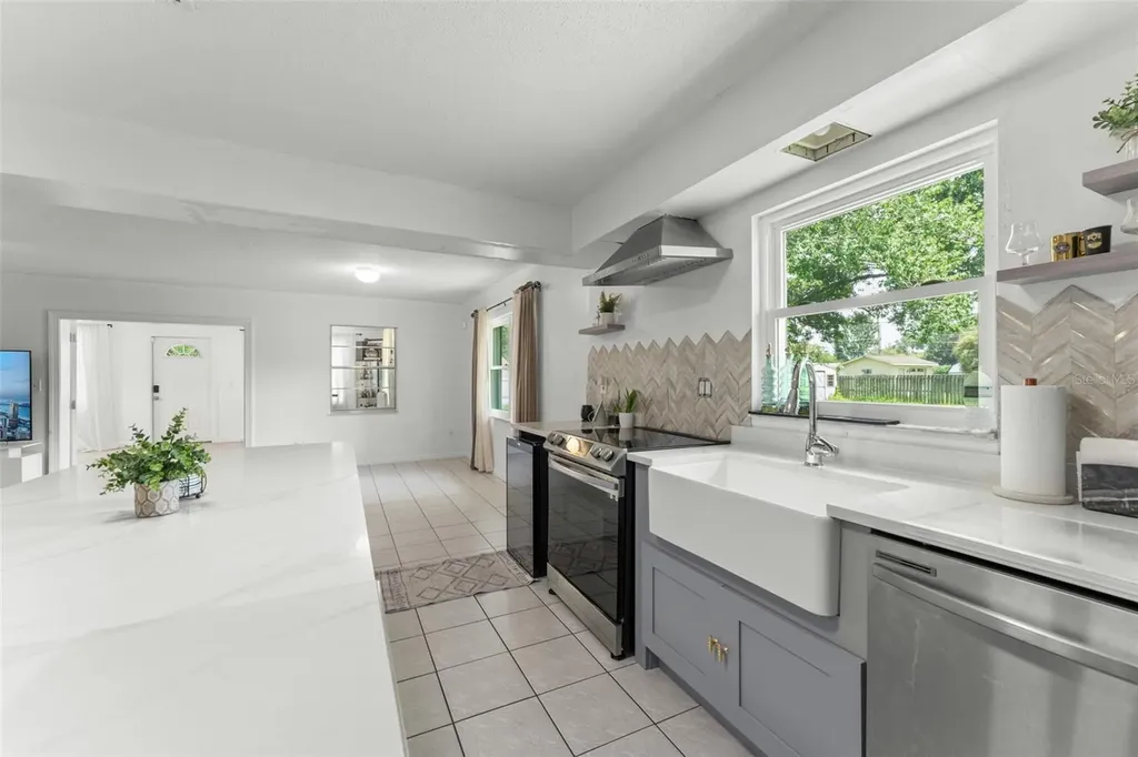 429 Virginia Avenue St Cloud FL 34769