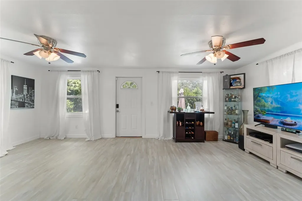 429 Virginia Avenue St Cloud FL 34769