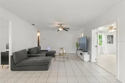 429 Virginia Avenue St Cloud FL 34769
