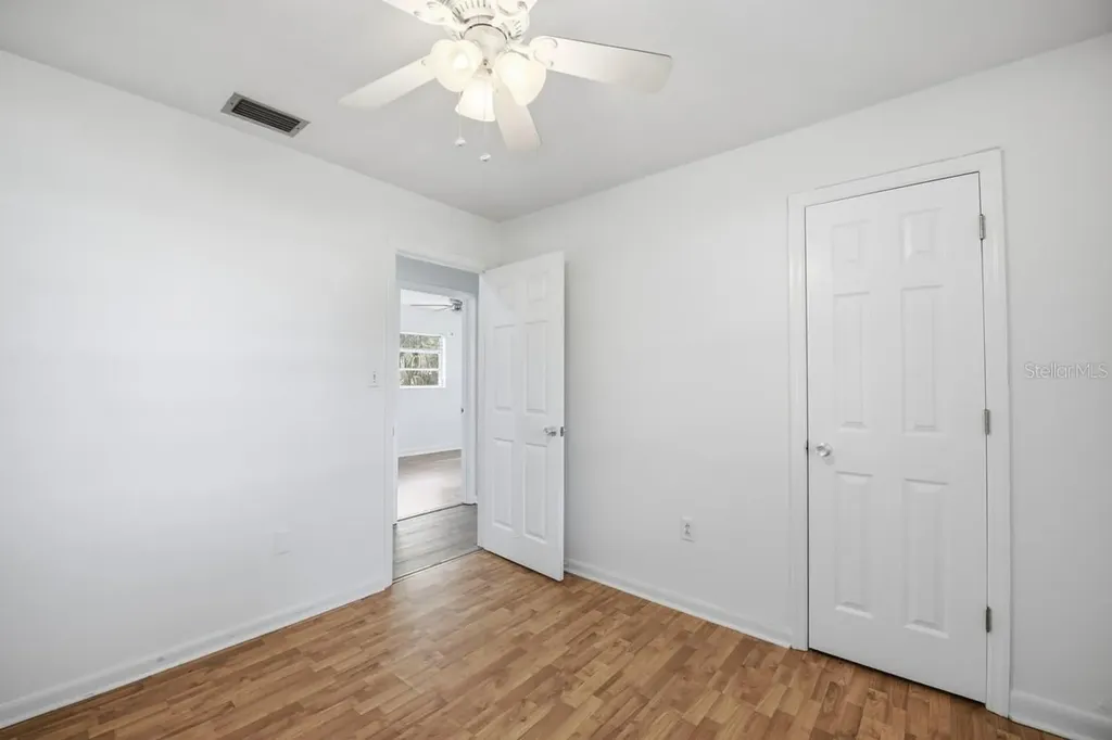14338 Lake Junietta Drive Tavares FL 32778