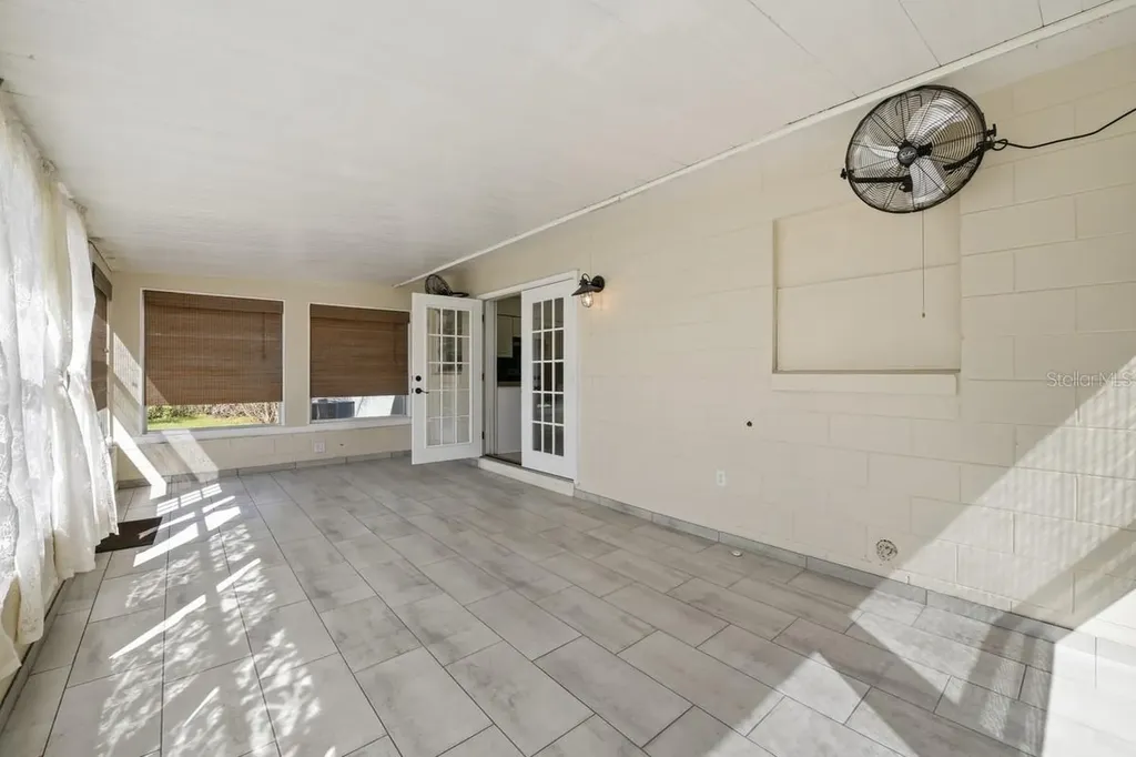 14338 Lake Junietta Drive Tavares FL 32778
