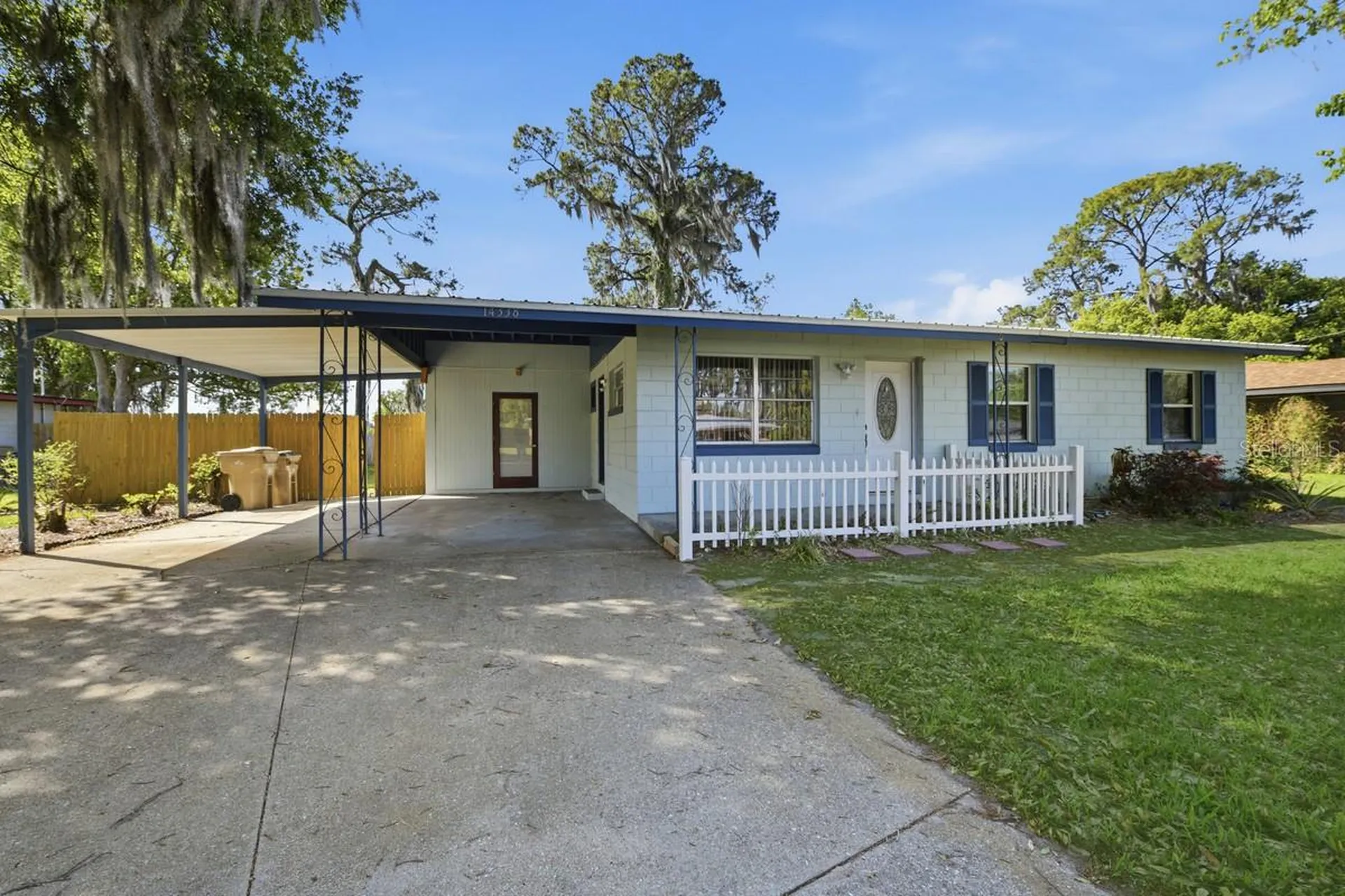 14338 Lake Junietta Drive Tavares FL 32778