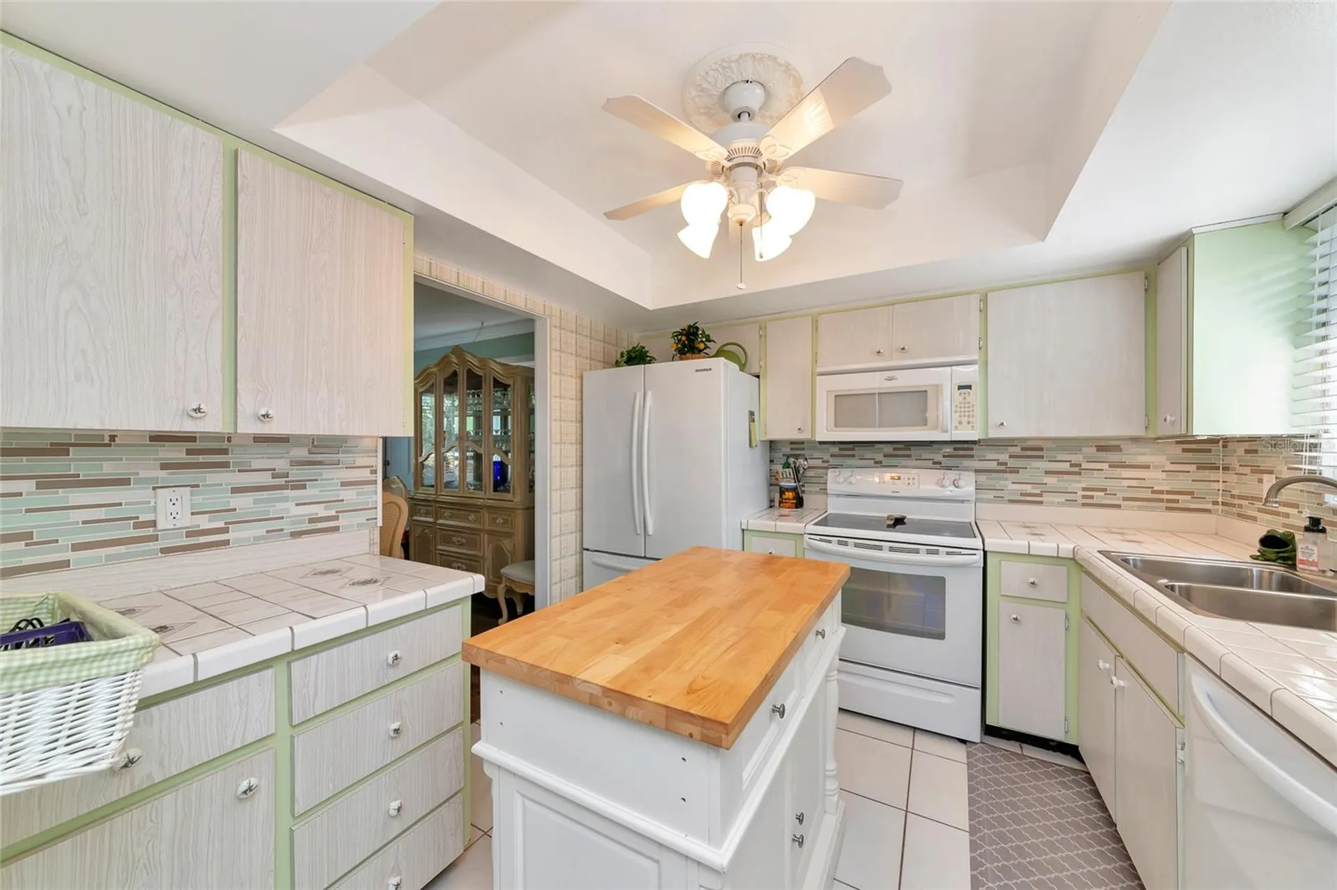 1807 University Place Sarasota FL 34235