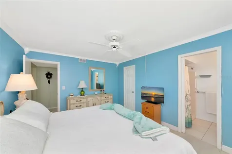 1807 University Place Sarasota FL 34235