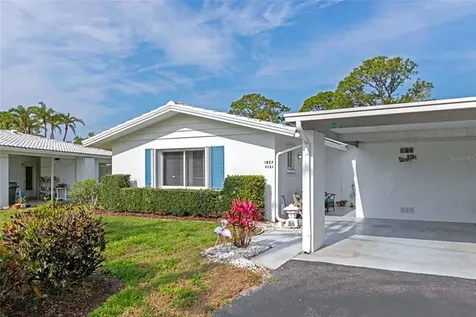 1807 University Place Sarasota FL 34235
