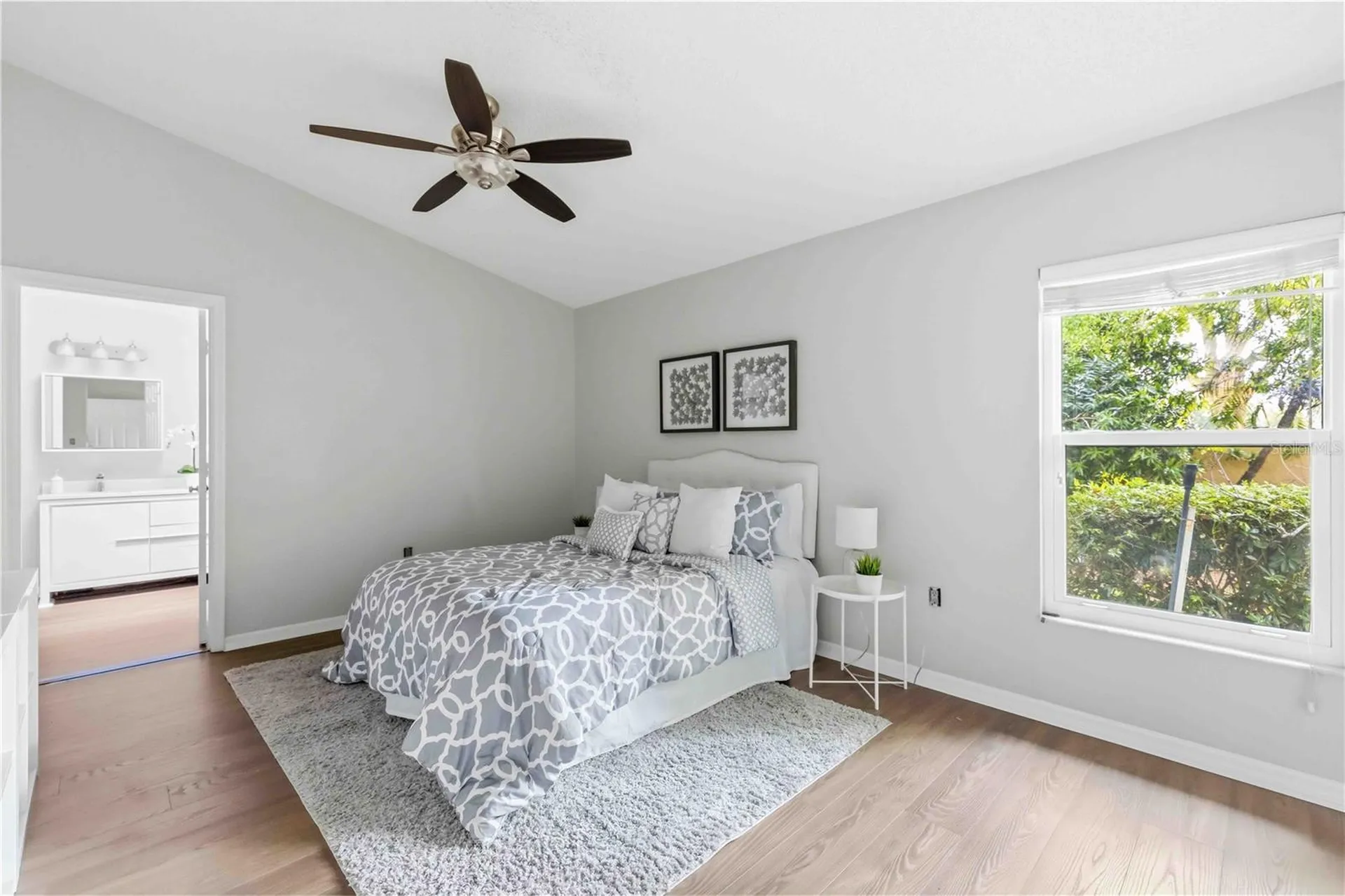7795 Pine Trace Sarasota FL 34243