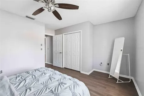 7795 Pine Trace Sarasota FL 34243