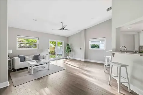 7795 Pine Trace Sarasota FL 34243