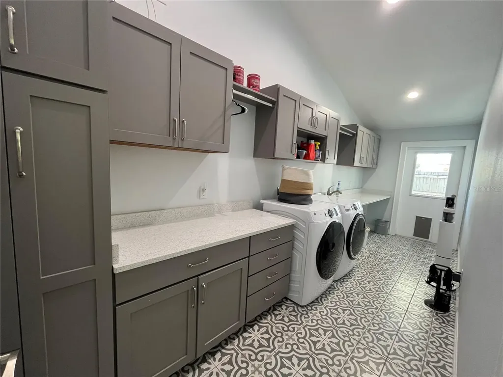 15 Gulf Manor Drive Venice FL 34285