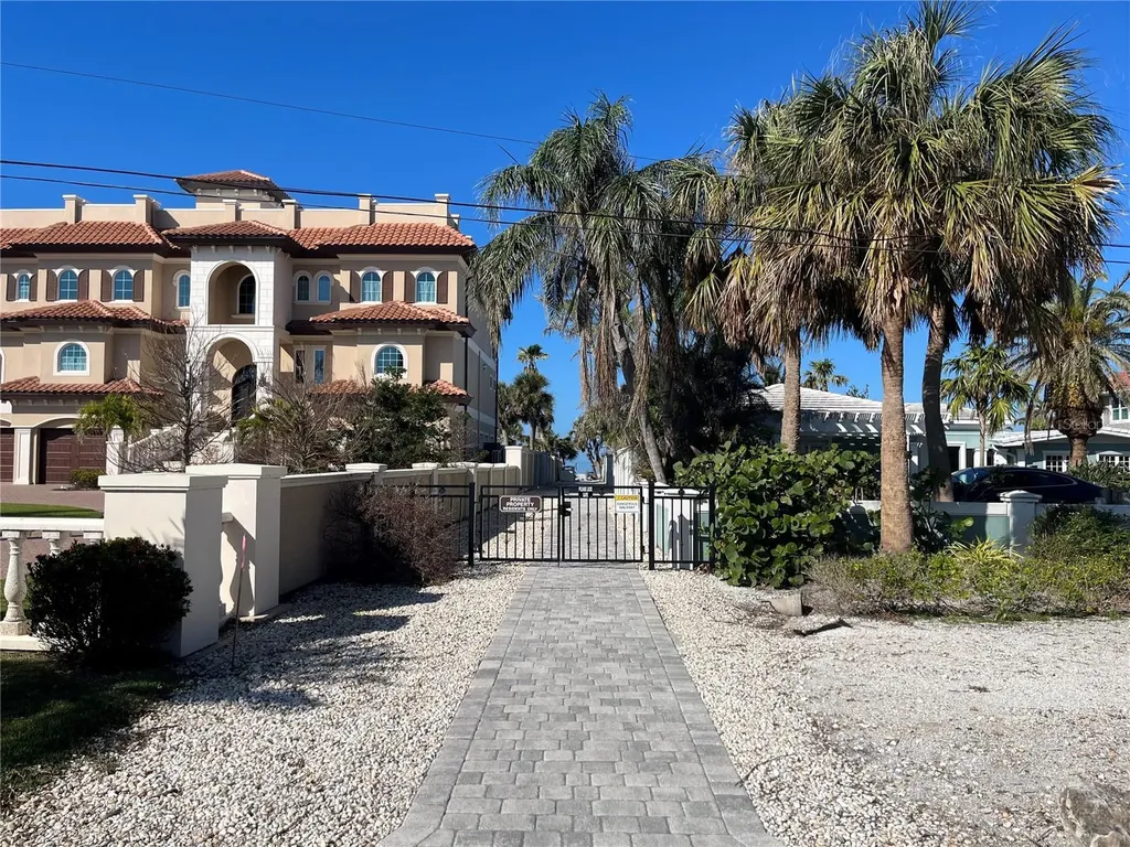 15 Gulf Manor Drive Venice FL 34285