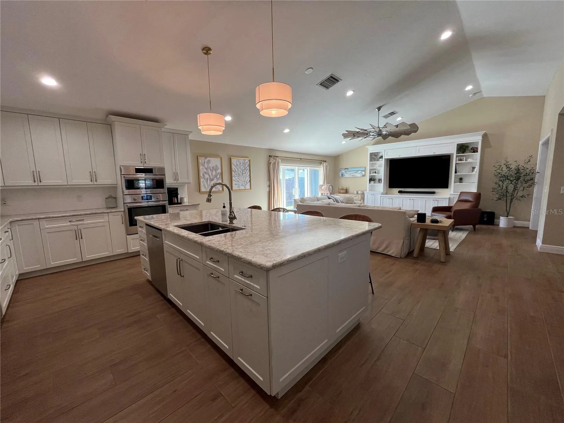 15 Gulf Manor Drive Venice FL 34285