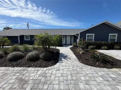 15 Gulf Manor Drive Venice FL 34285