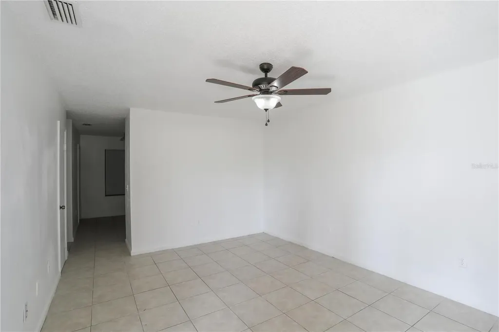 939 Hughey Street Apopka FL 32703