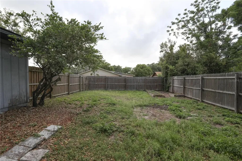 939 Hughey Street Apopka FL 32703