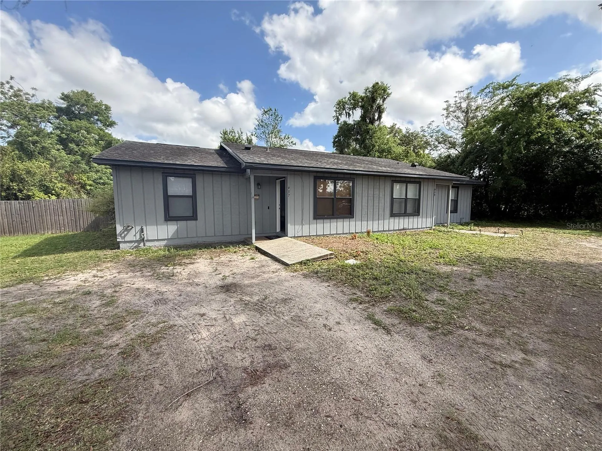 939 Hughey Street Apopka FL 32703