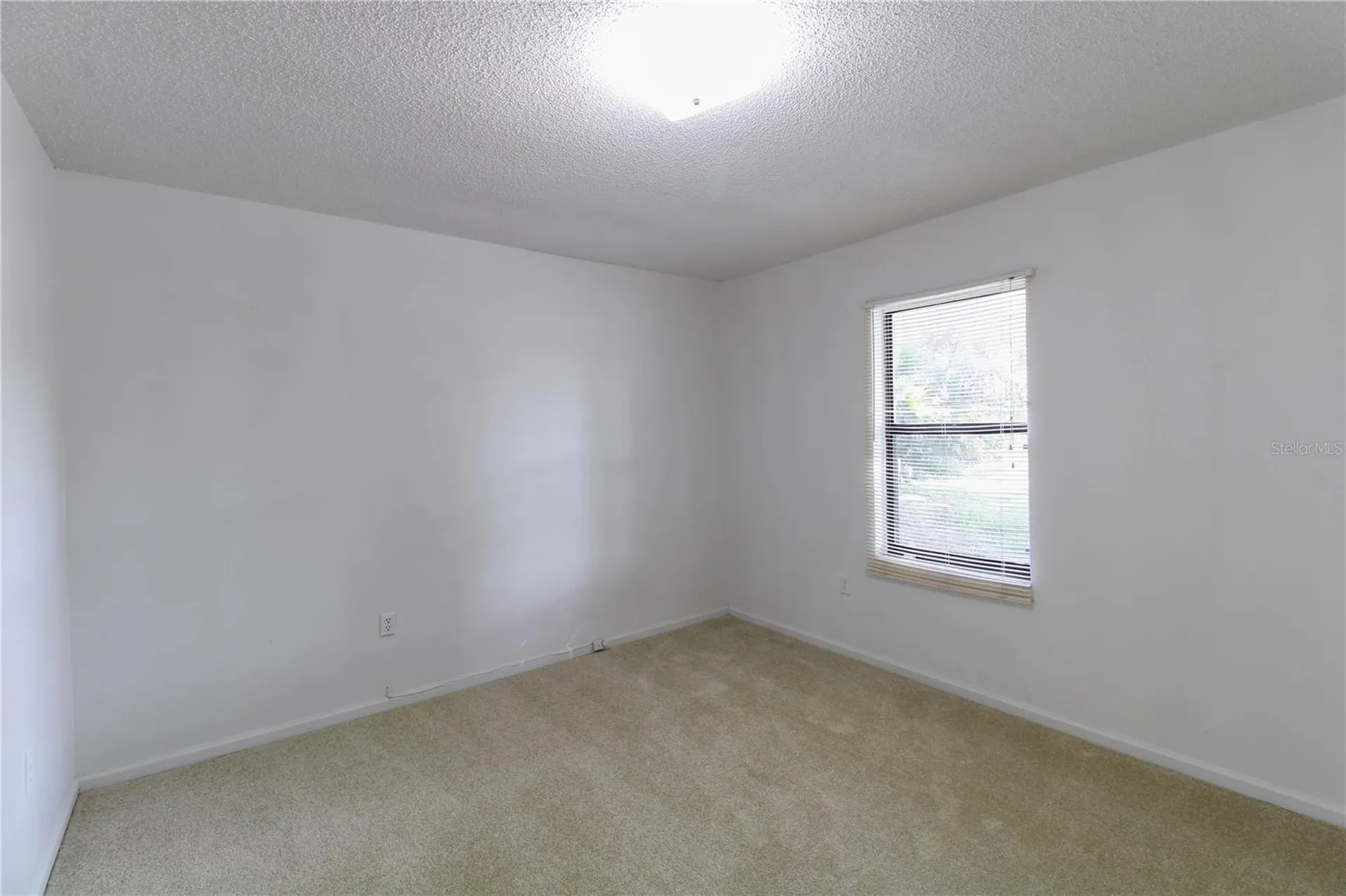 939 Hughey Street Apopka FL 32703