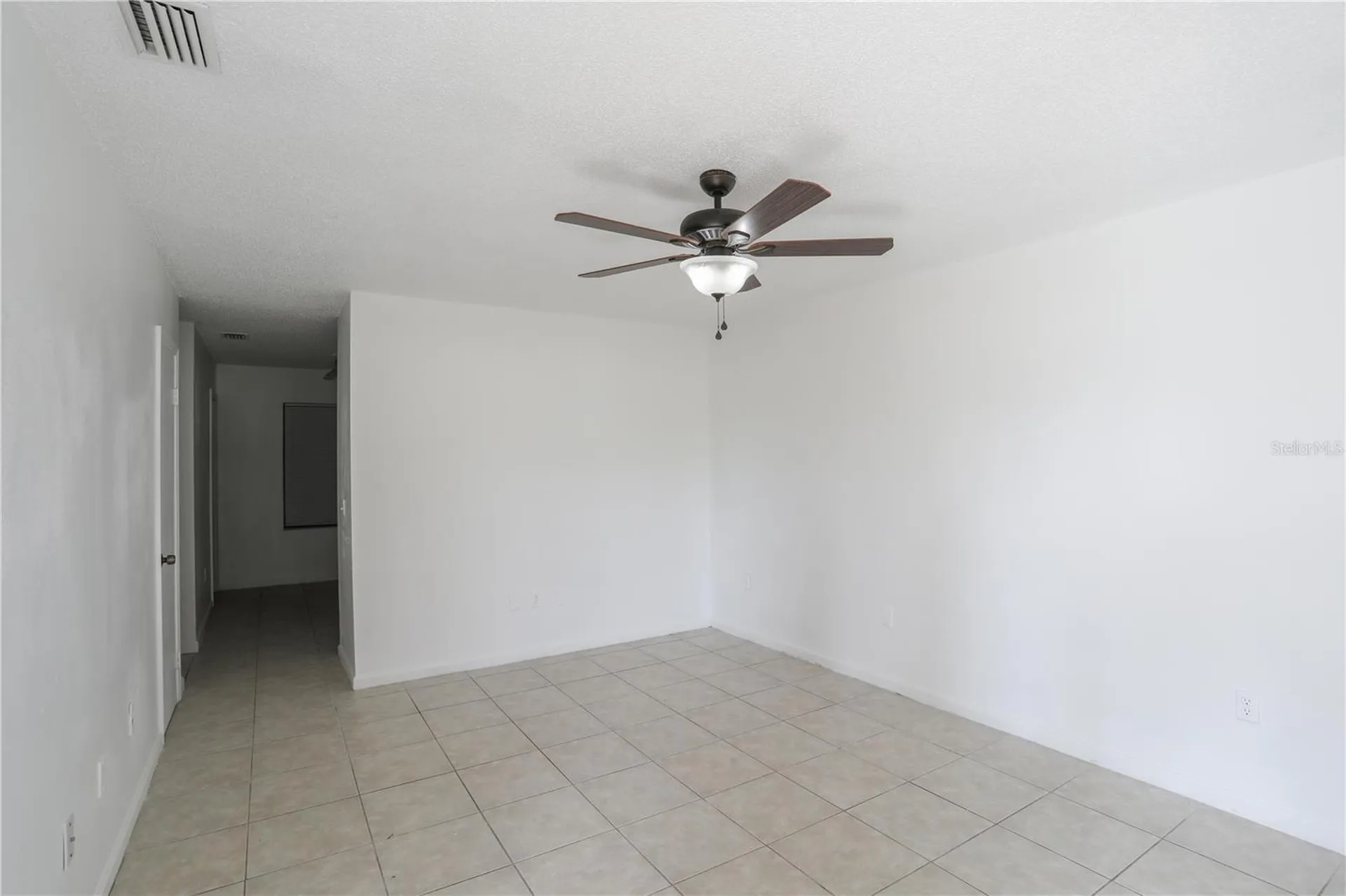 939 Hughey Street Apopka FL 32703
