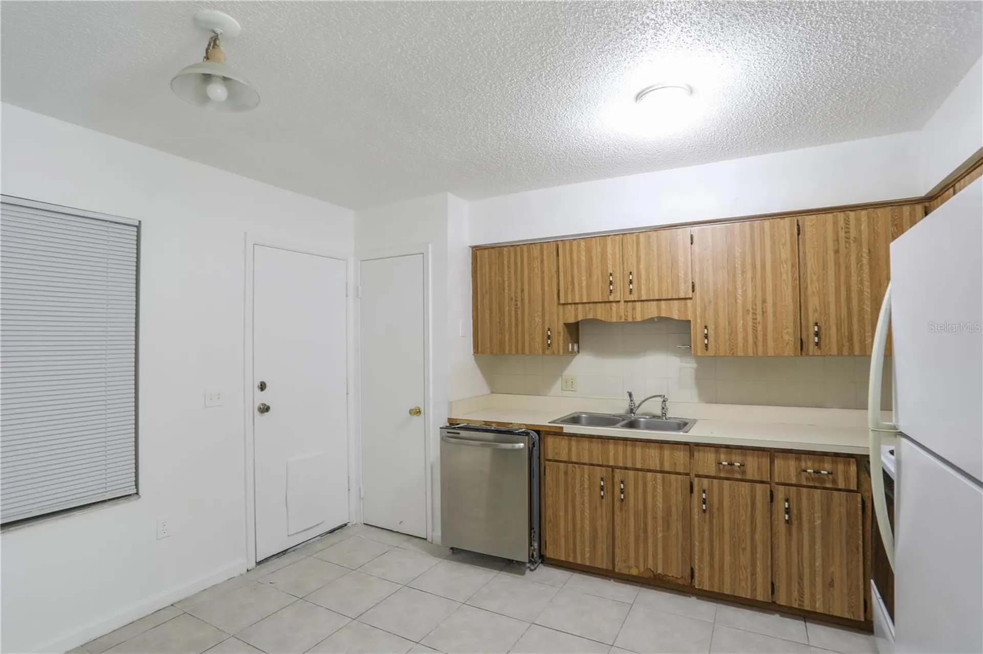 939 Hughey Street Apopka FL 32703