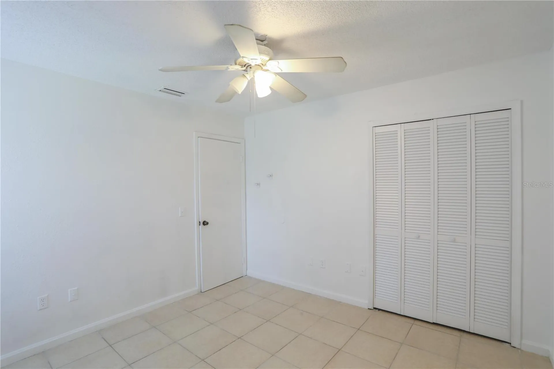 939 Hughey Street Apopka FL 32703