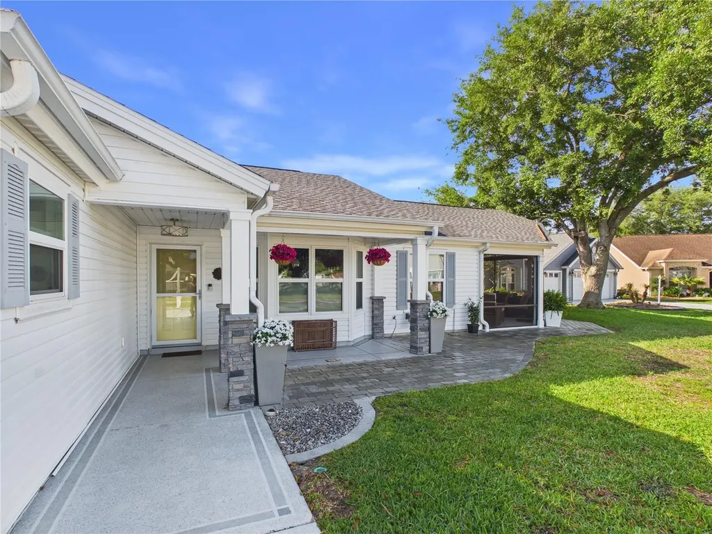 1602 Chavez Court The Villages FL 32159