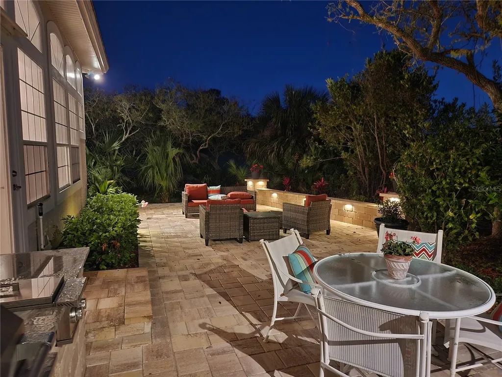 10 Cordoba Court Palm Coast FL 32137