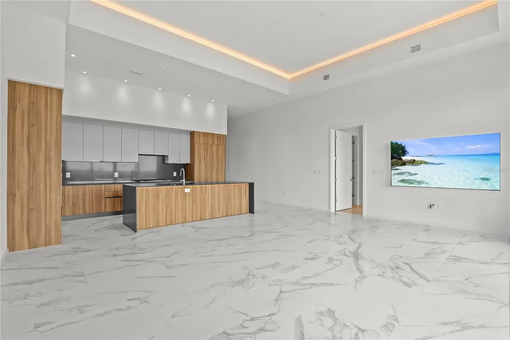 1020 Sunset Point Road Clearwater FL 33755