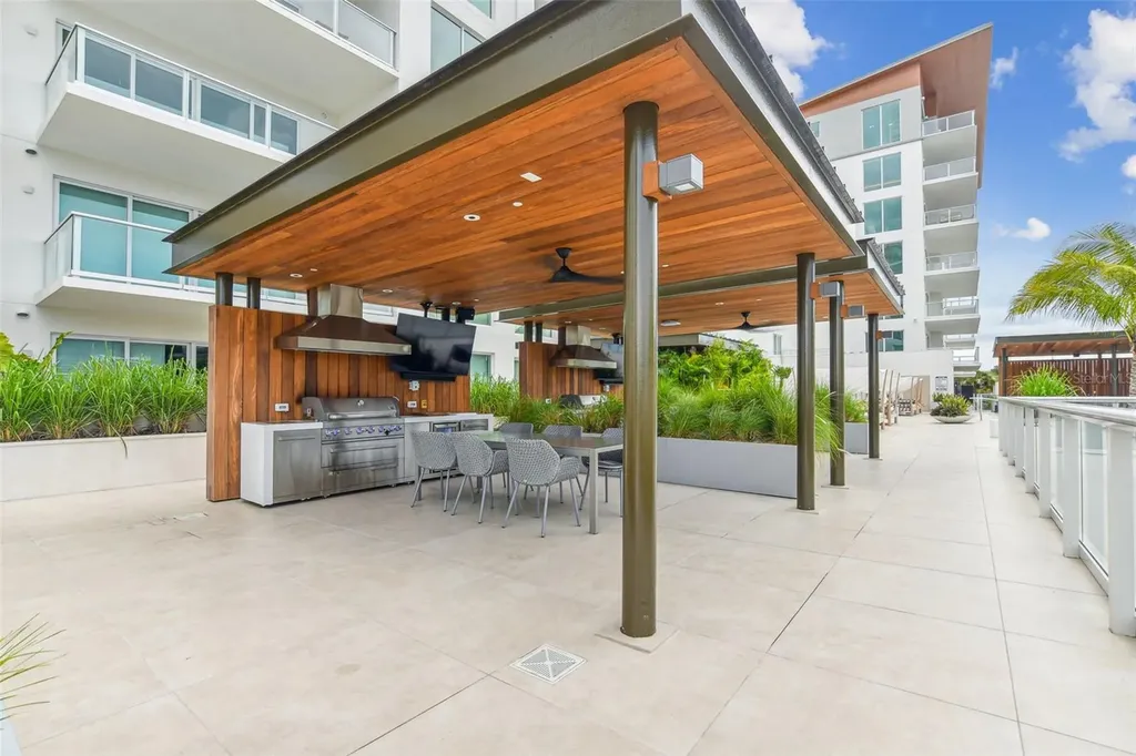 1020 Sunset Point Road Clearwater FL 33755