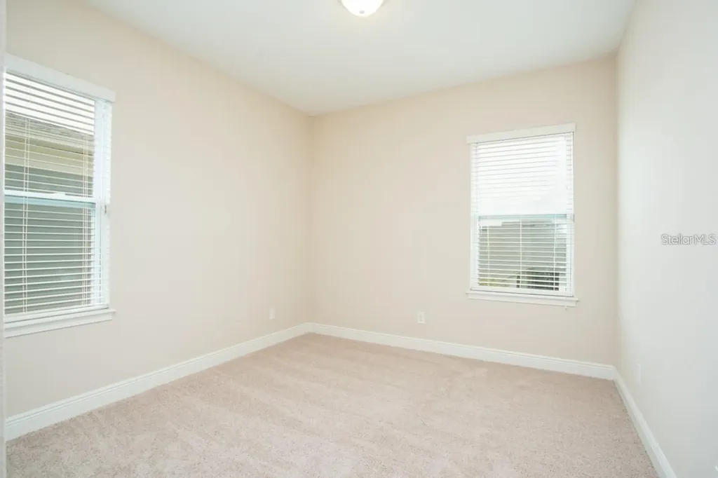 8543 Pinter Street Orlando FL 32827