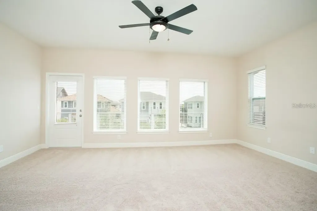 8543 Pinter Street Orlando FL 32827